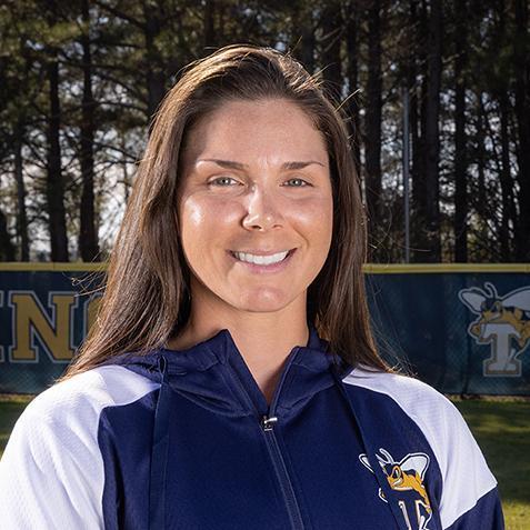 FDTC Softball Head Coach Madison Ragan named NJCAA Region 10 Division I Coach of the Year